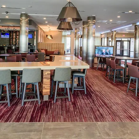 Courtyard By Marriott Lake Jackson
